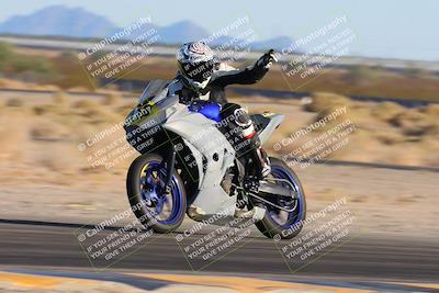 media/Oct-19-2024-CVMA (Sat) [[7df39c5a0d]]/Race 14-500-350 Supersport/